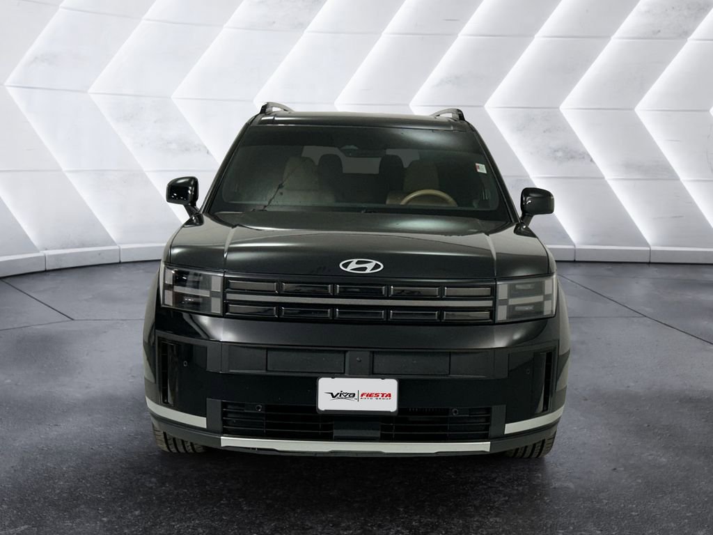 Used 2024 Hyundai Santa Fe Limited FWD image 2