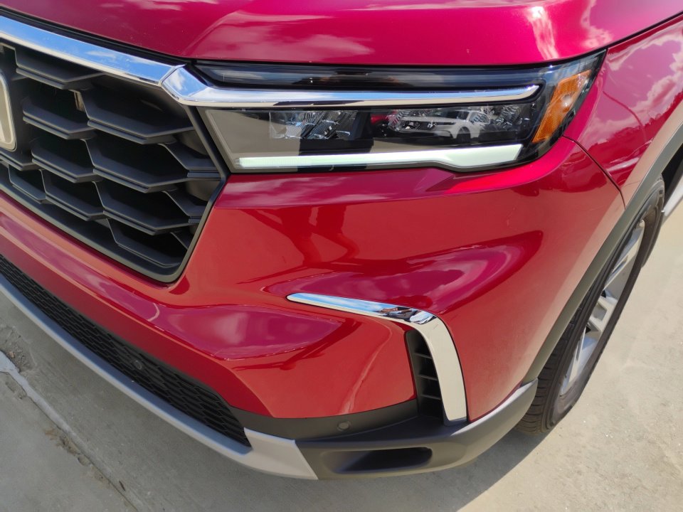 Certified 2025 Honda Pilot EX-L image 26