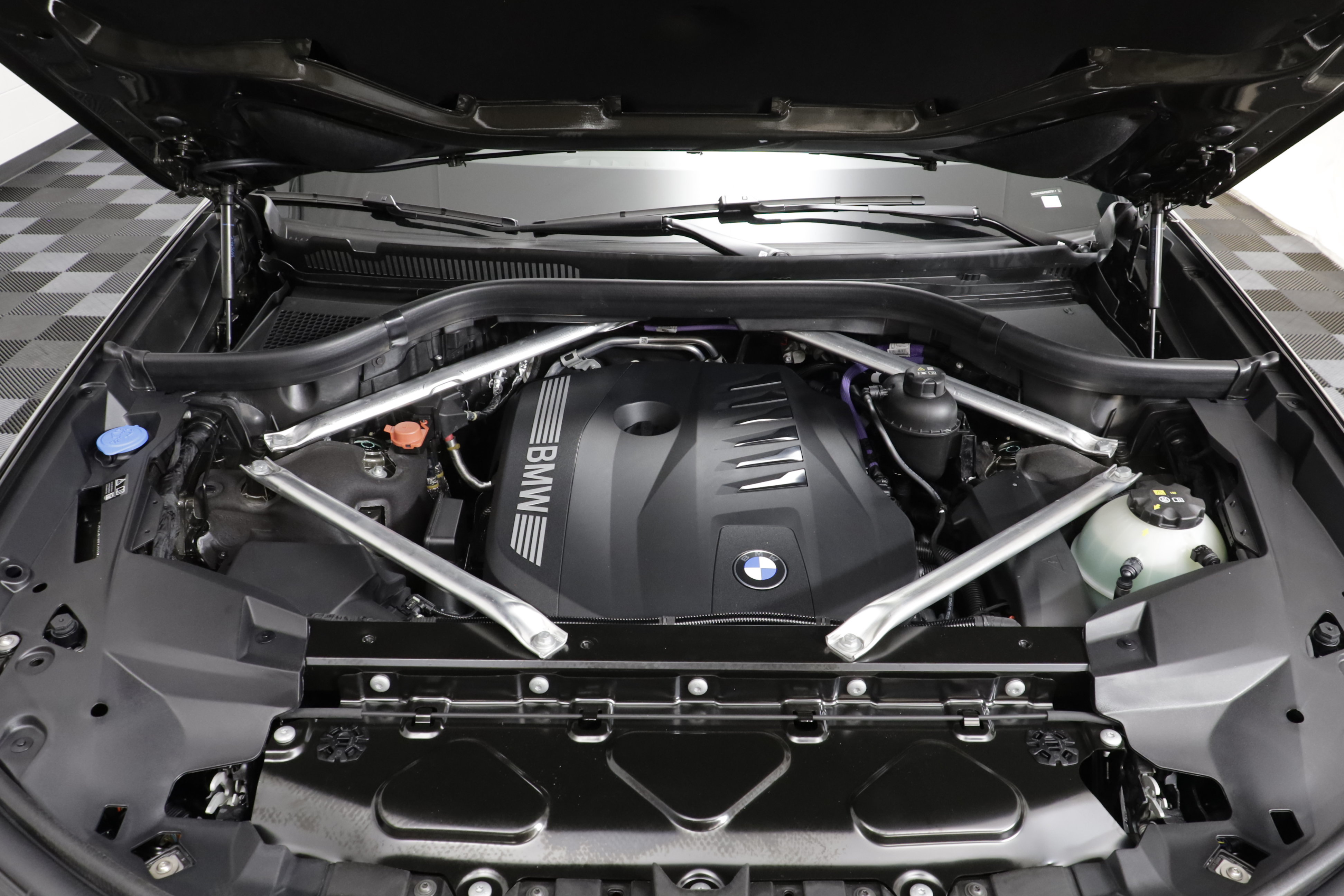 New 2027 BMW X7 xDrive40i w/ Executive Package AWD/4WD image 25