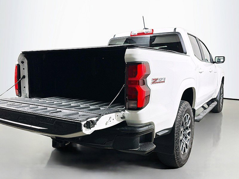 Used 2023 Chevrolet Colorado Z71 w/ Z71 Convenience Package 2 image 22