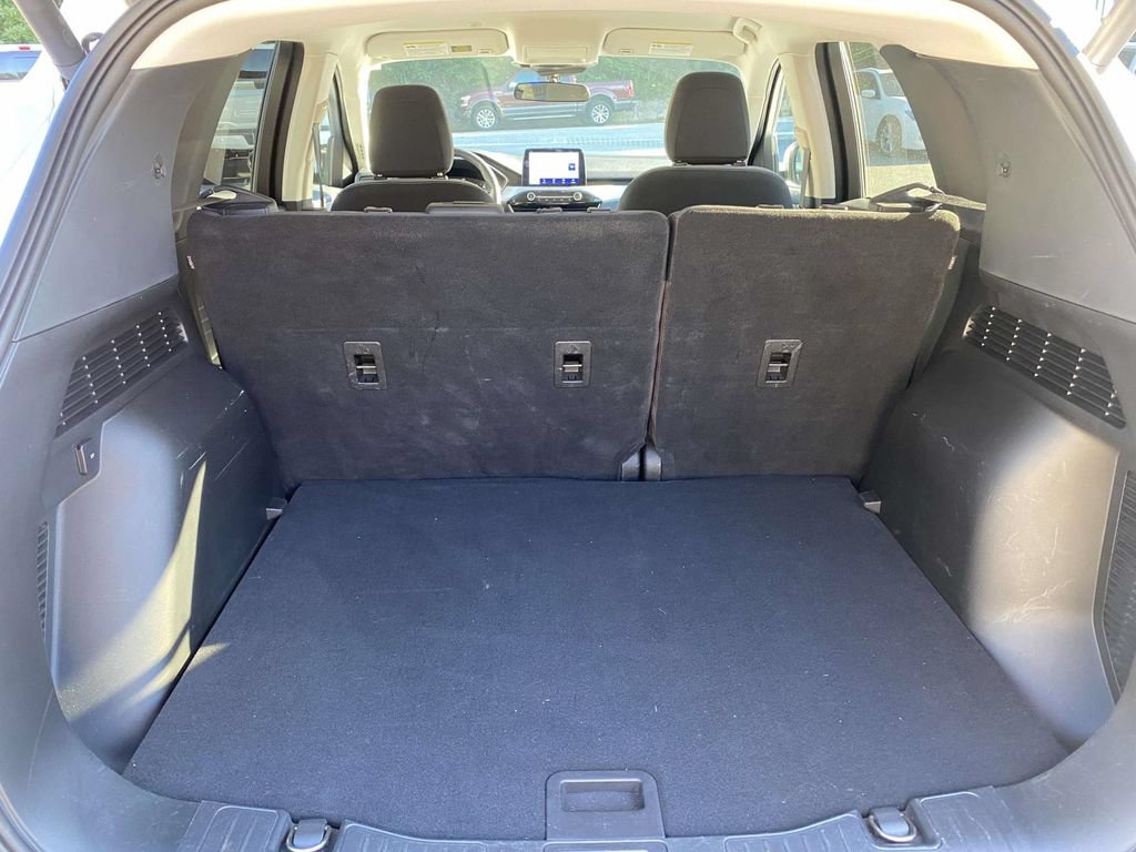 Used 2021 Ford Escape SE w/ Convenience Package AWD/4WD image 10