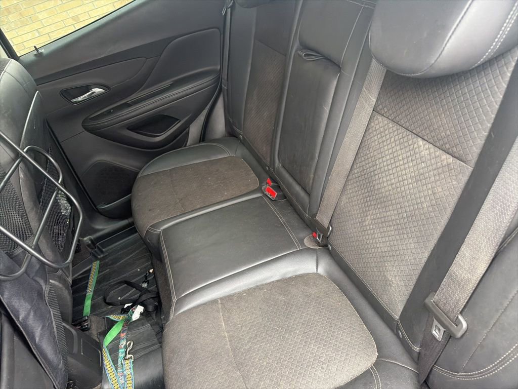 Used 2021 Buick Encore Preferred image 5