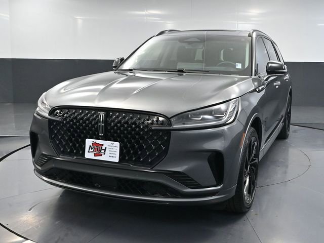 Used 2025 Lincoln Aviator Reserve w/ Jet Appearance Package image 12