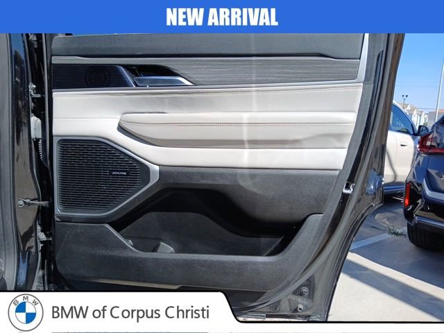 Used 2024 Jeep Wagoneer Series II w/ Premium Group I image 10