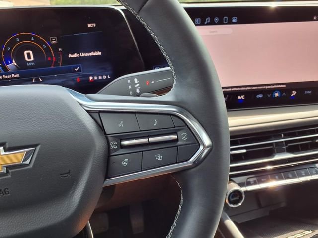 Used 2024 Chevrolet Traverse LT image 29