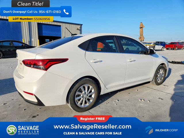 Used 2022 Hyundai Accent SEL FWD image 4