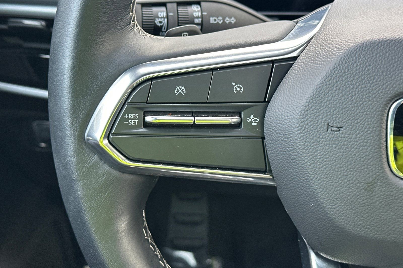 Used 2024 Honda Prologue Touring image 29