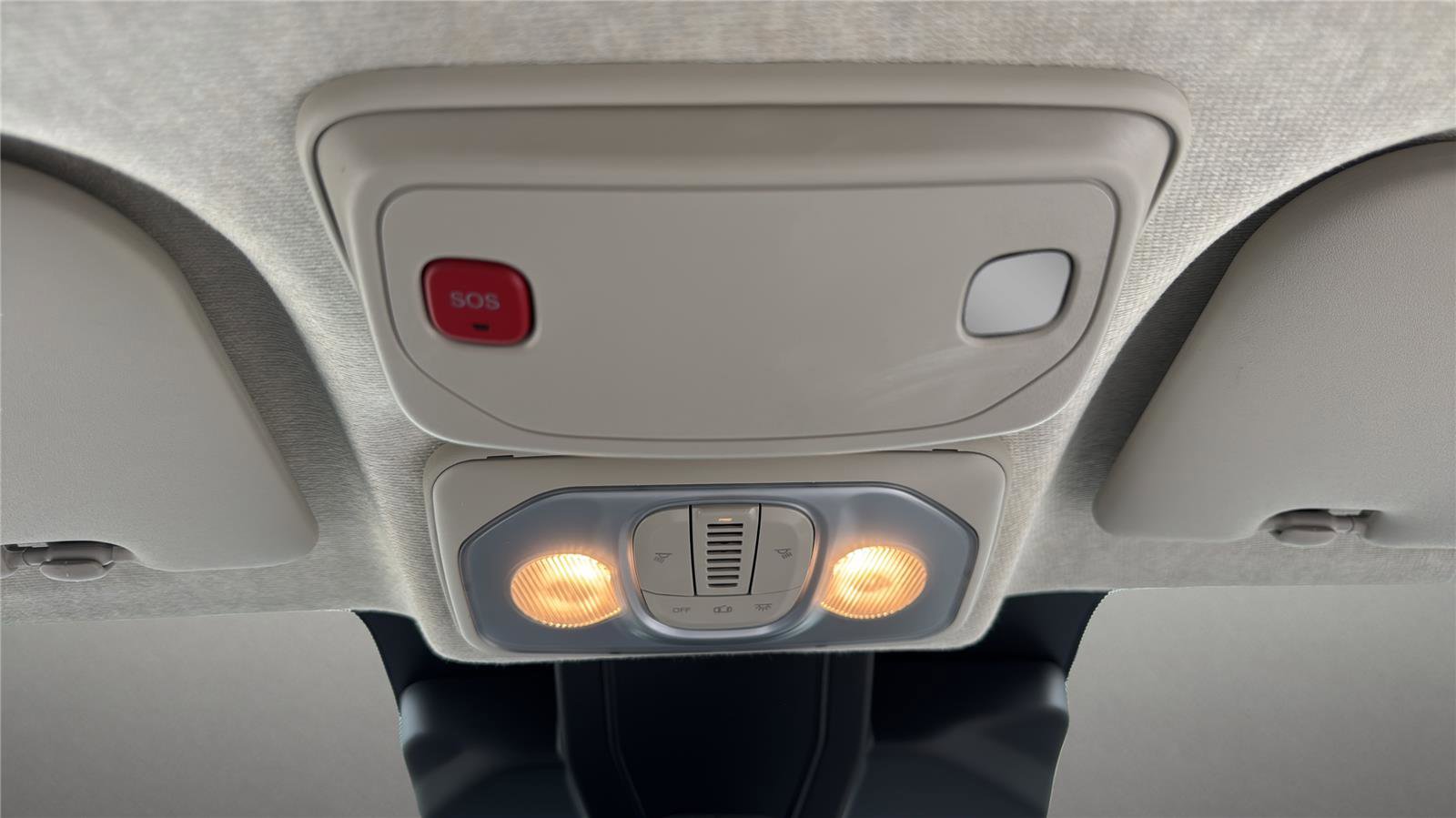 Certified 2024 RAM ProMaster 3500 w/ Delivery Van Package FWD image 15