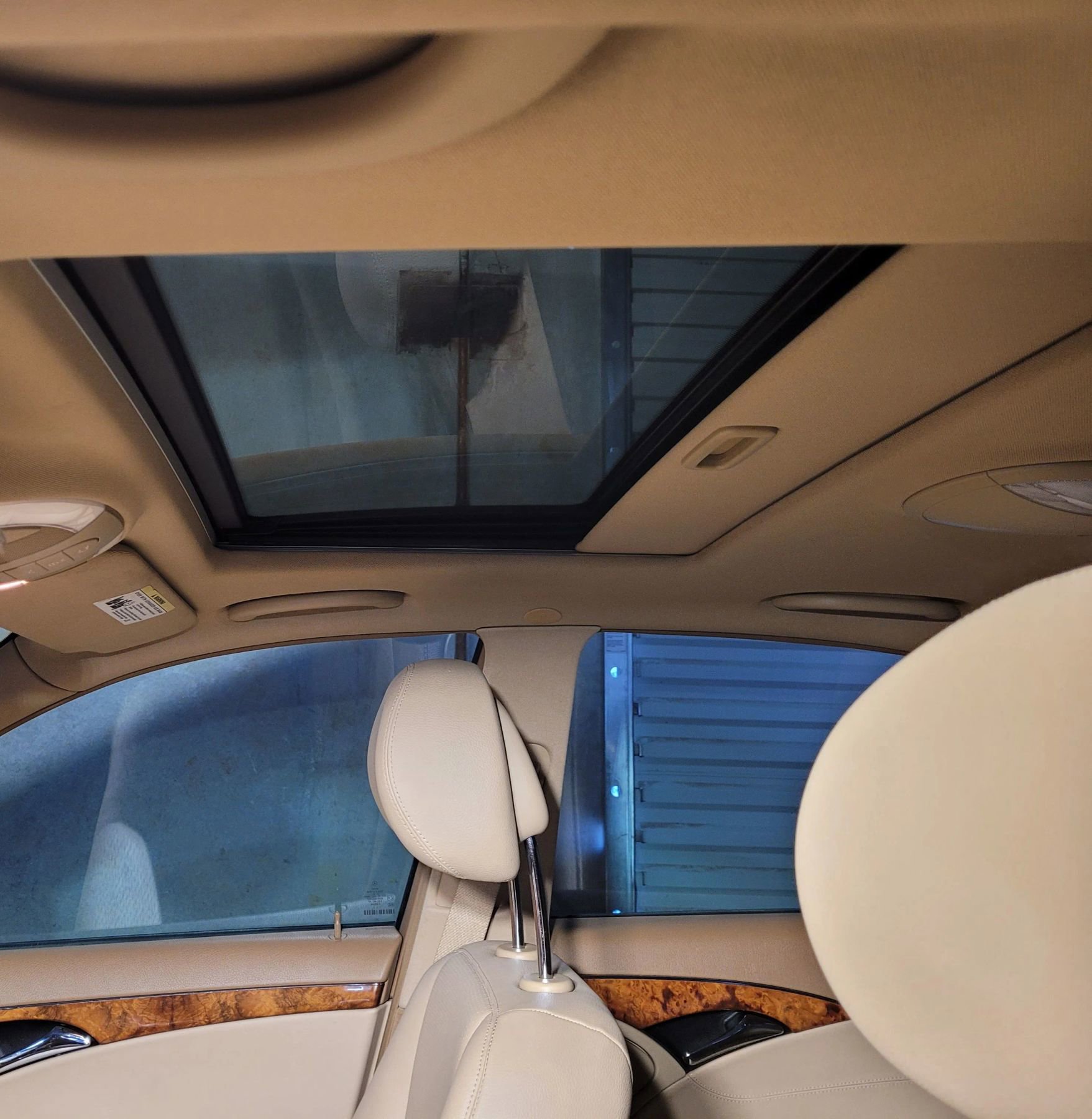 Used 2009 Mercedes-Benz E 350 Sedan image 34