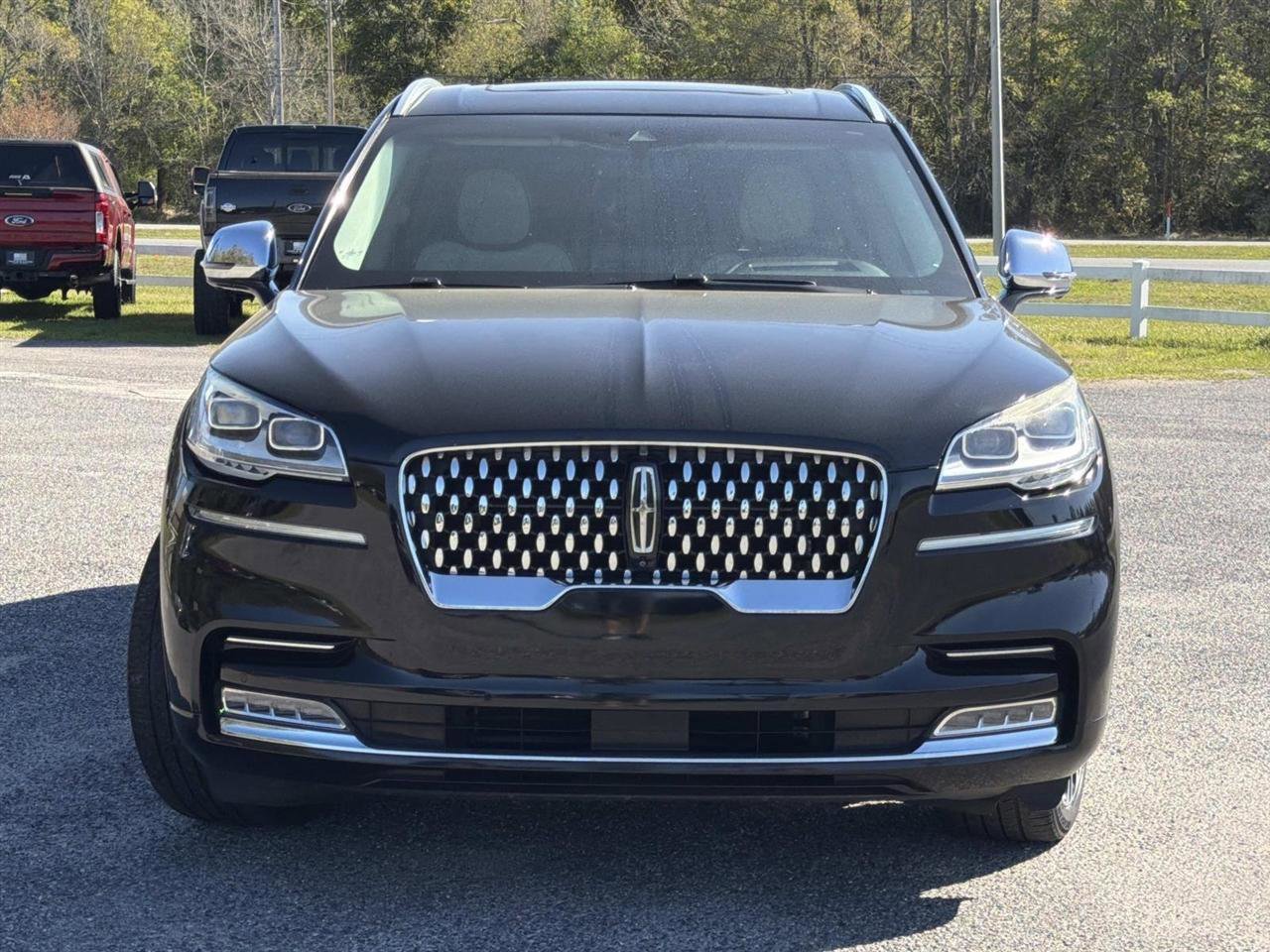 Used 2020 Lincoln Aviator Black Label w/ Dynamic Handling Package image 2