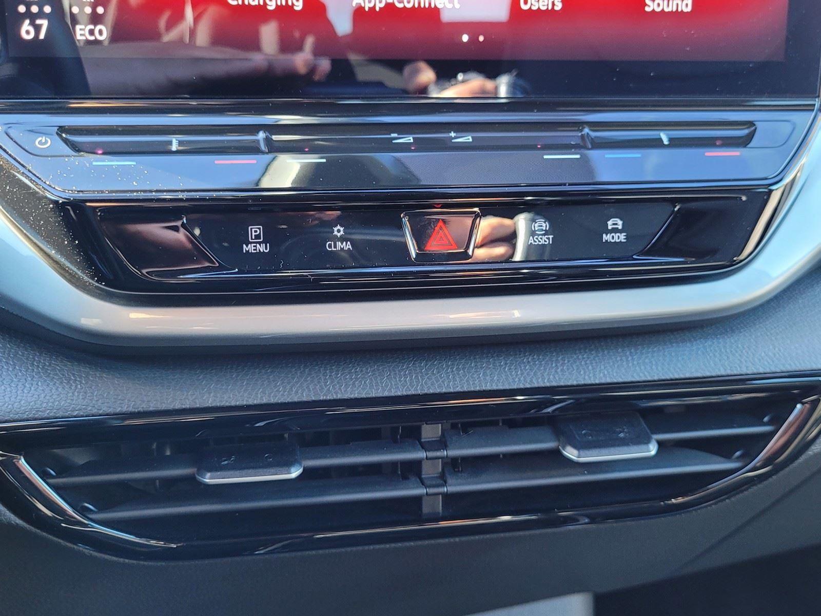 Certified 2023 Volkswagen ID.4 Pro S image 27