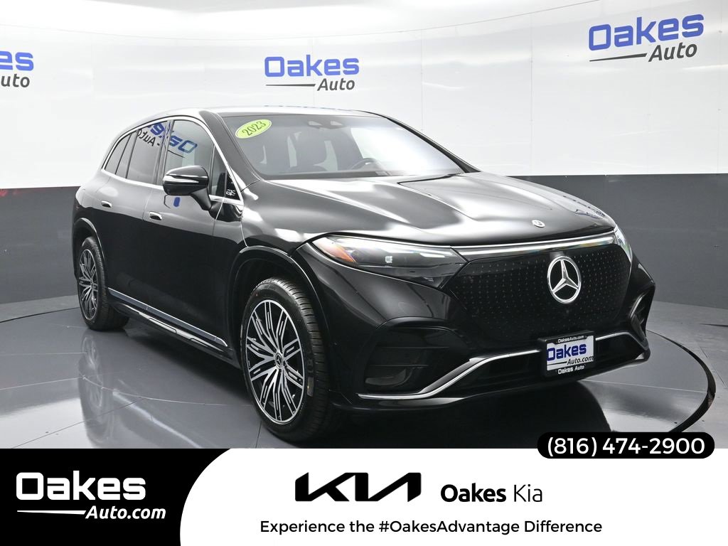 Used 2023 Mercedes-Benz EQS 580 4MATIC SUV image 1