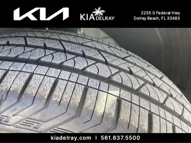 New 2026 Kia Sorento S w/ S Panoramic Sunroof Package FWD image 32