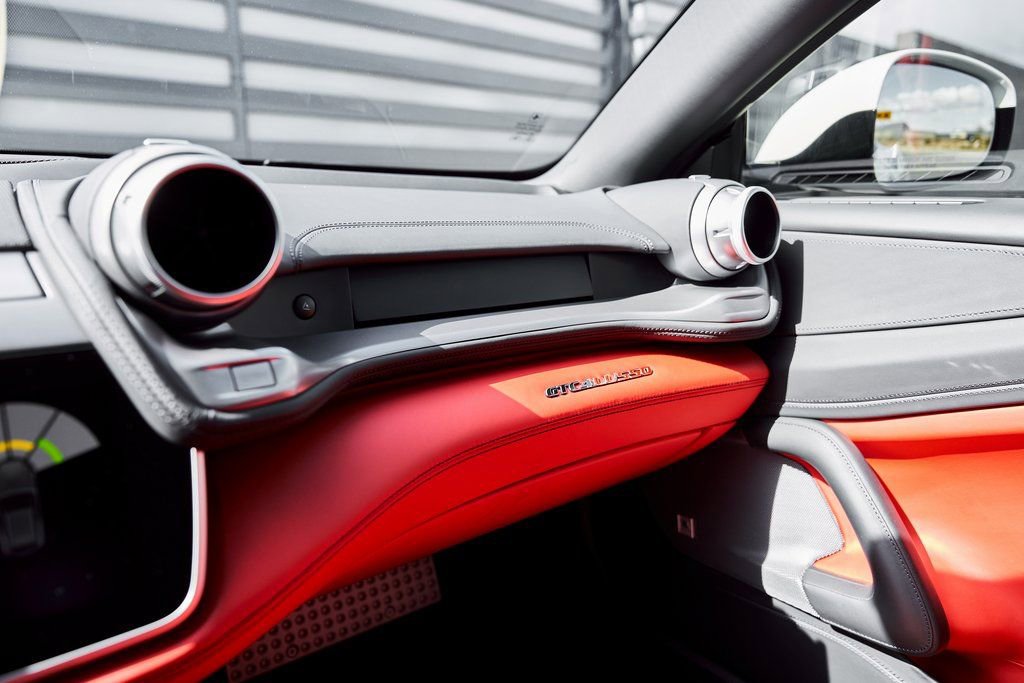 Used 2019 Ferrari GTC4Lusso image 79