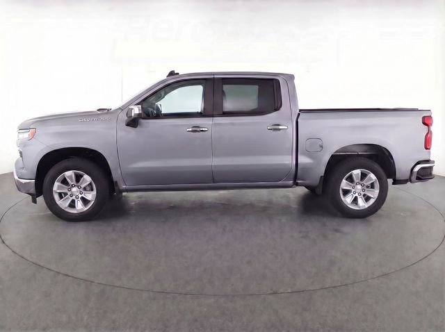 Used 2020 Chevrolet Colorado W/T w/ Custom Special Edition RWD image 4