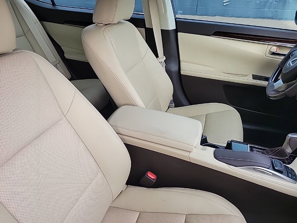 Used 2017 Lexus ES 350 w/ Navigation System Package FWD image 44