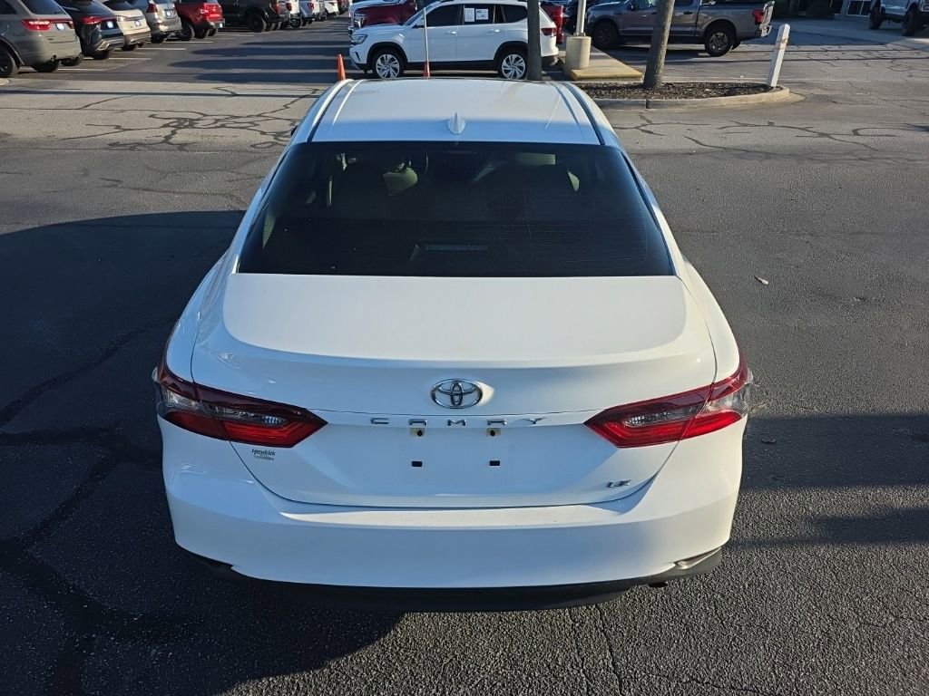 Used 2024 Toyota Camry LE w/ Convenience Package FWD image 4