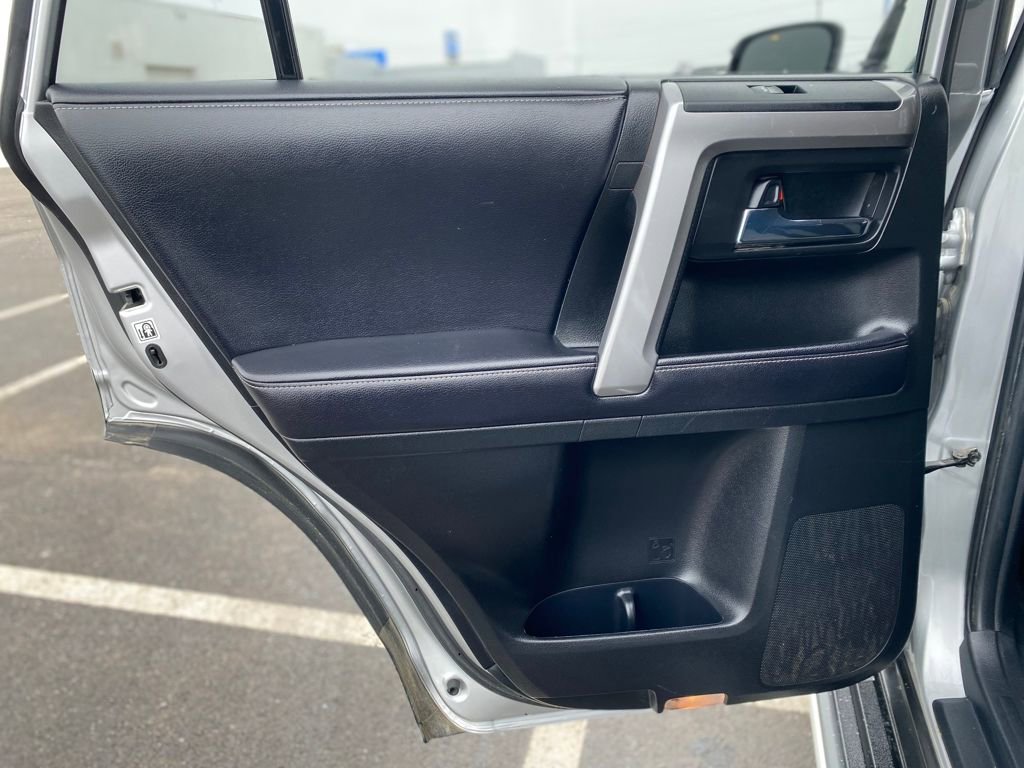 Used 2018 Toyota 4Runner SR5 image 16