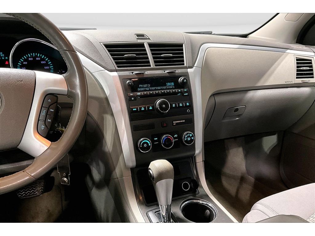 Used 2012 Chevrolet Traverse LS image 7