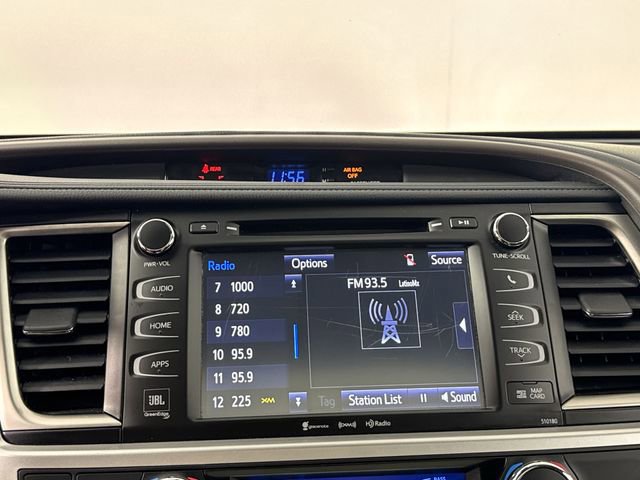 Used 2018 Toyota Highlander Limited AWD/4WD image 6