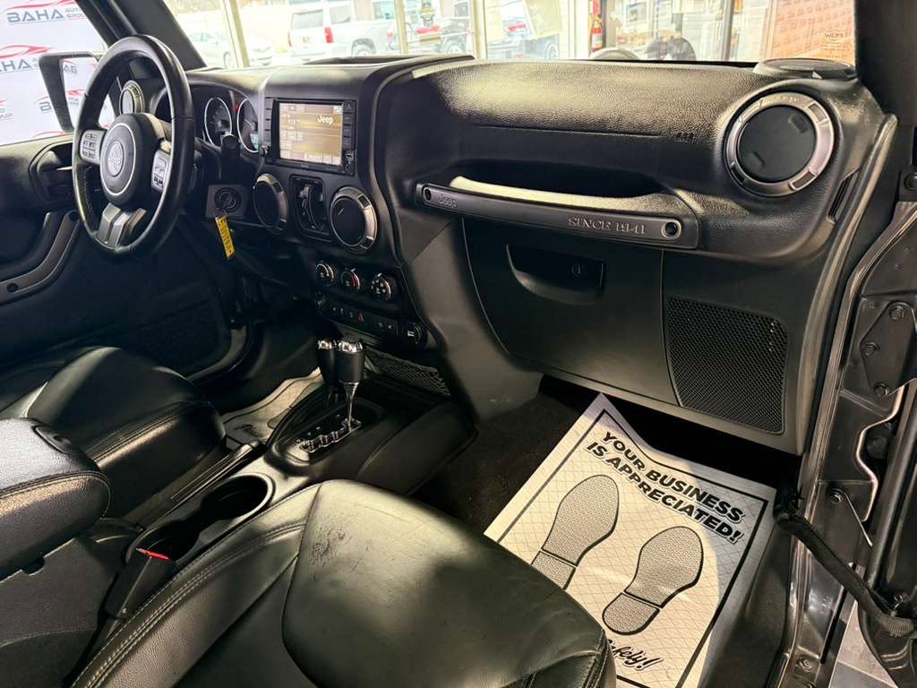 Used 2018 Jeep Wrangler Altitude image 41