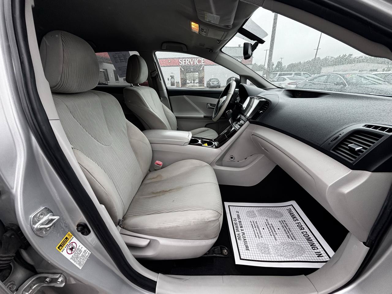 Used 2011 Toyota Venza AWD w/ Convenience Pkg image 10