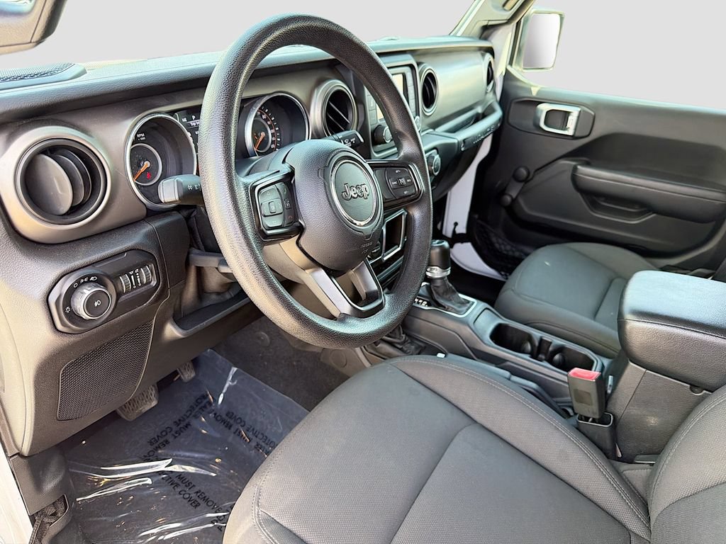 Used 2020 Jeep Wrangler Unlimited Sport AWD/4WD image 24