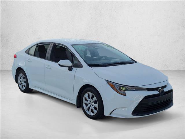 Certified 2025 Toyota Corolla LE FWD image 3
