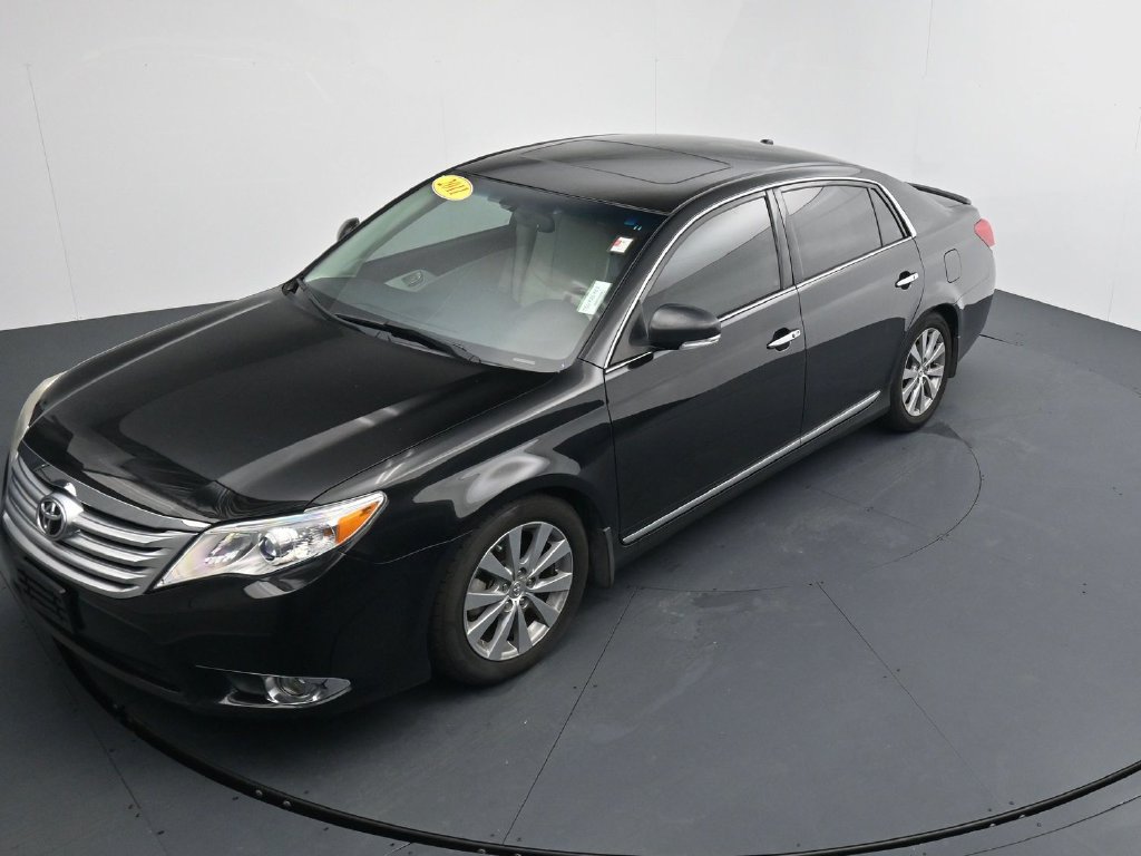 Used 2011 Toyota Avalon Limited FWD image 22