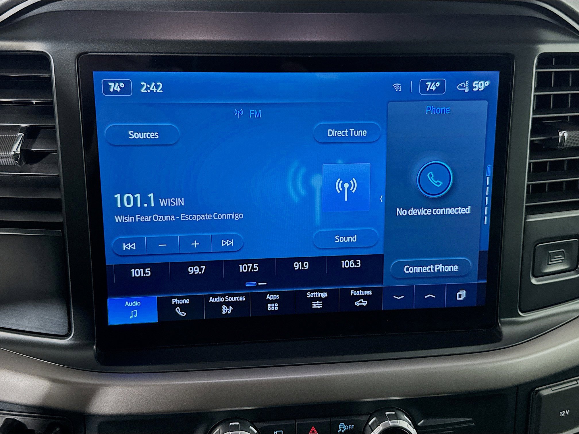 Used 2025 Ford F150 XLT w/ Equipment Group 301A Standard image 17