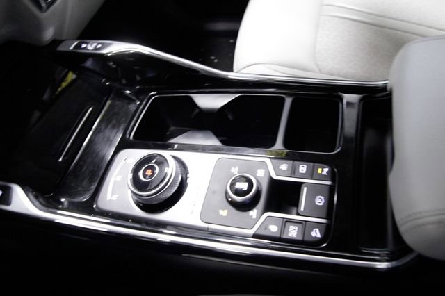Used 2023 Kia Sorento SX Prestige image 30