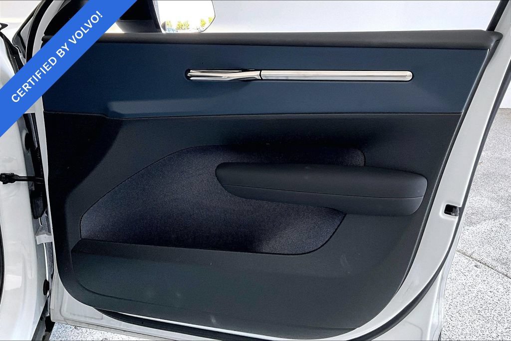 Certified 2025 Volvo EX30 Plus w/ Protection Package Premier AWD/4WD image 21