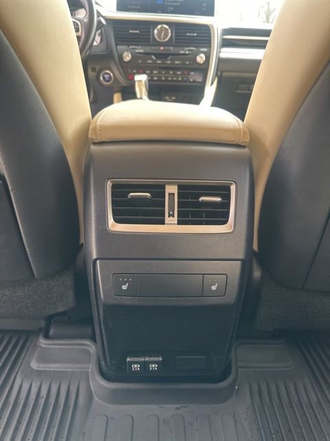 Used 2022 Lexus RX 450hL Luxury w/ Cold Area Package (CT) image 27