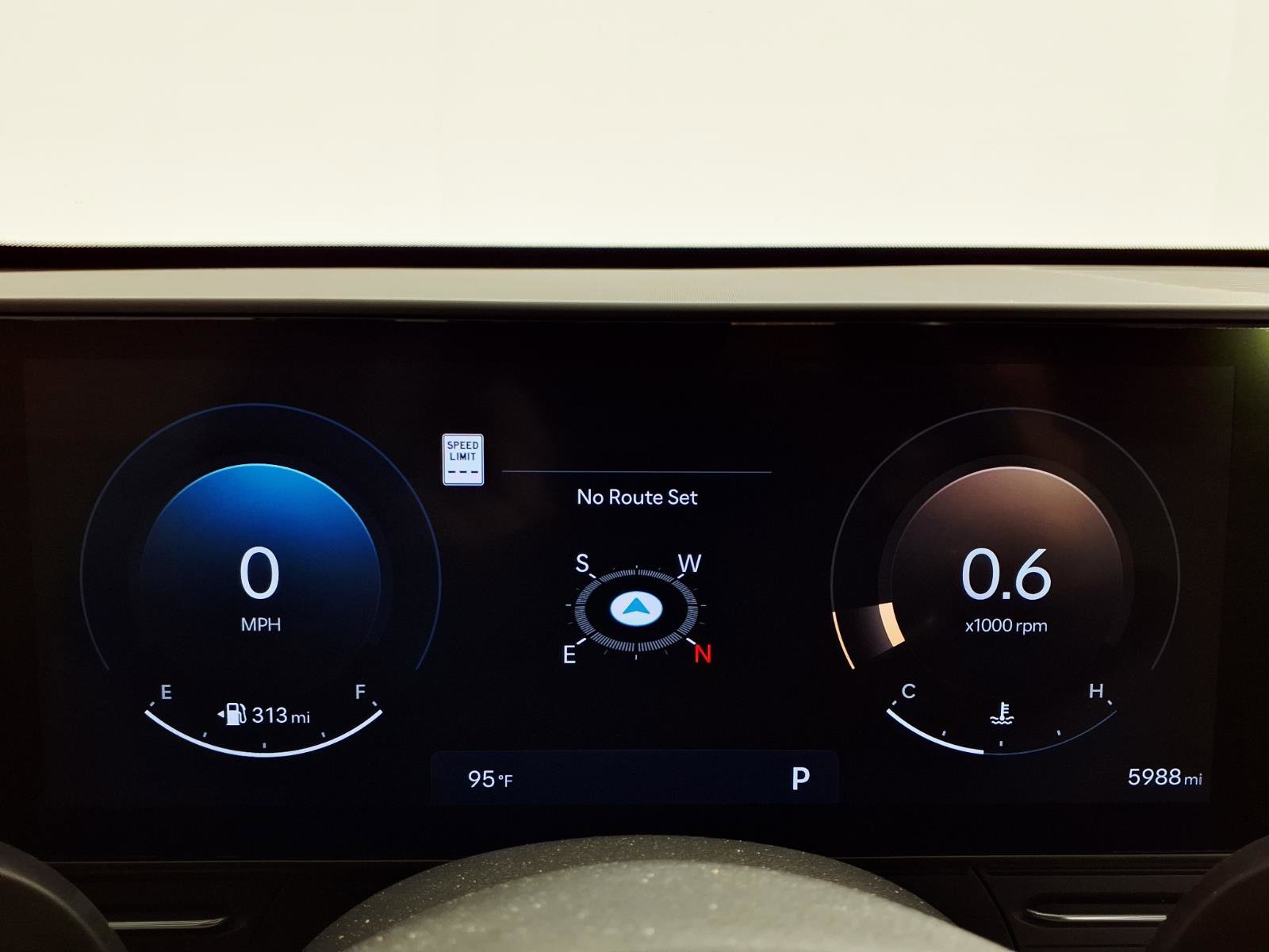 Certified 2025 Hyundai Kona SEL image 25