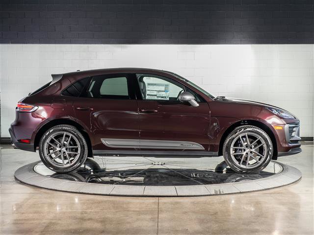 New 2026 Porsche Macan image 8