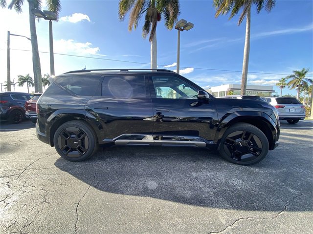 New 2026 Kia EV9 GT-Line image 2