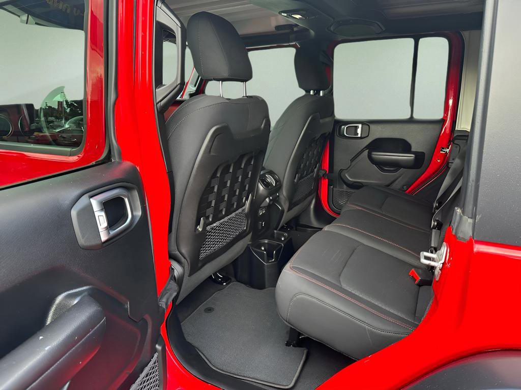 Used 2018 Jeep Wrangler Unlimited Rubicon w/ Steel Bumper Group image 28