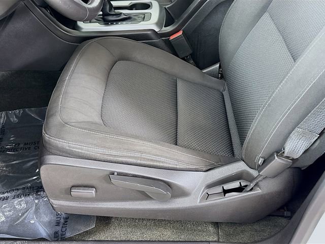 Used 2017 Chevrolet Colorado LT image 19