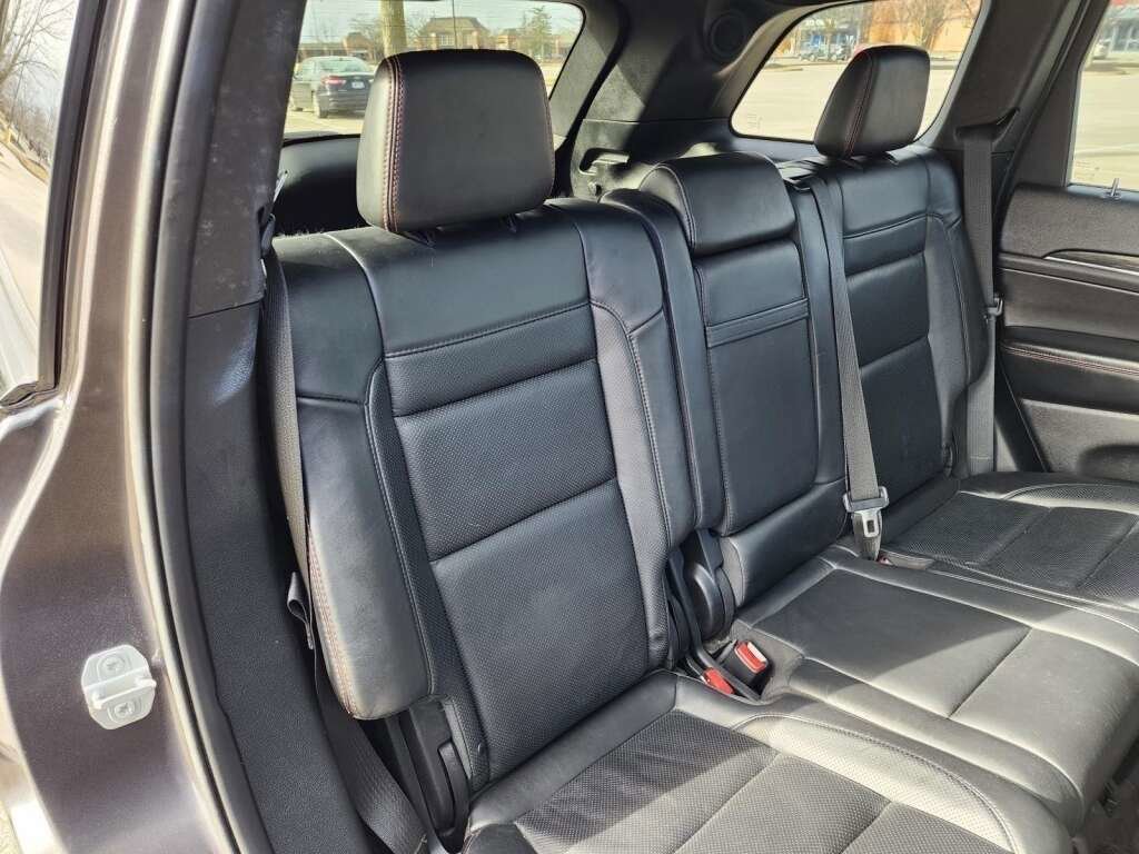 Used 2018 Jeep Grand Cherokee Trailhawk w/ Trailhawk Luxury Group image 19