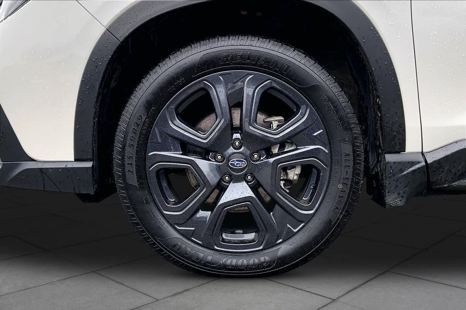 Used 2024 Subaru Ascent Onyx Edition AWD/4WD image 11