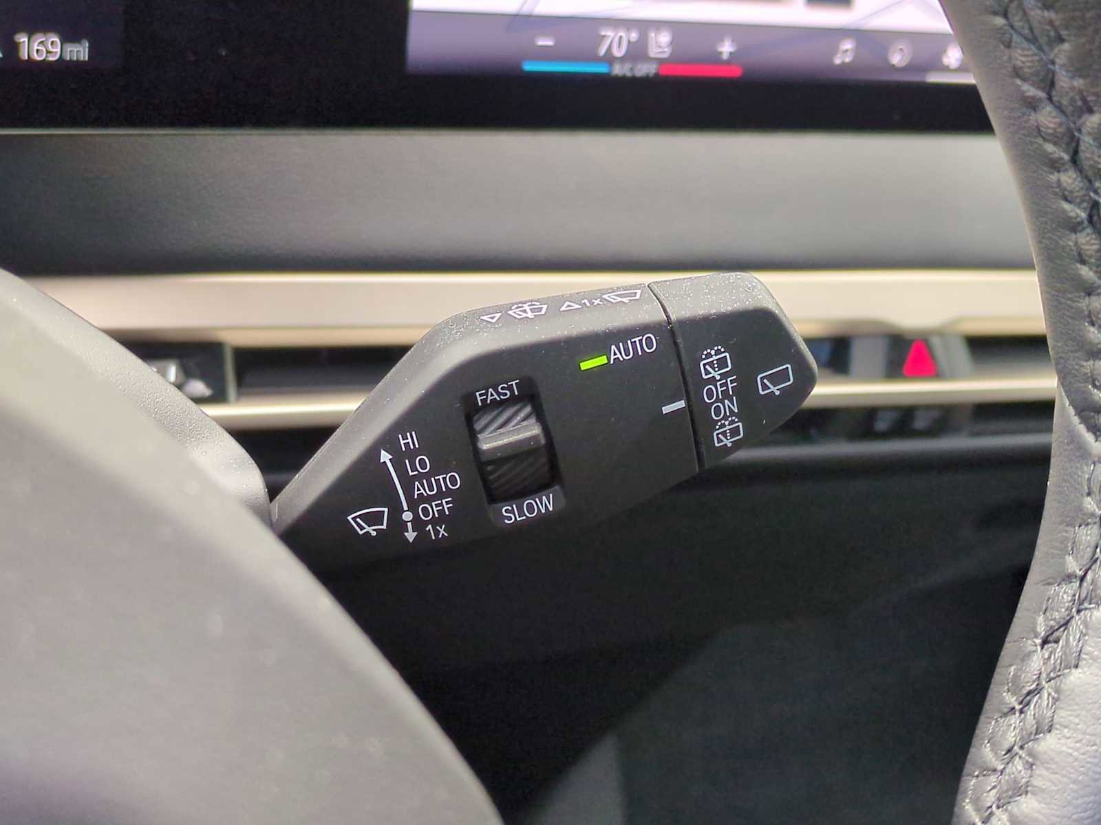 New 2025 BMW iX xDrive50 image 27