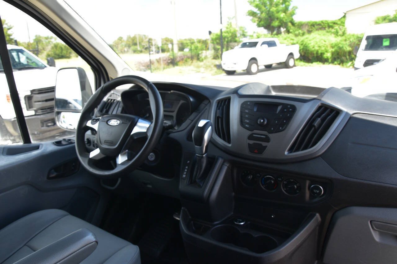 Used 2016 Ford Transit 150 130 Low Roof w/ Exterior Upgrade Package RWD image 10