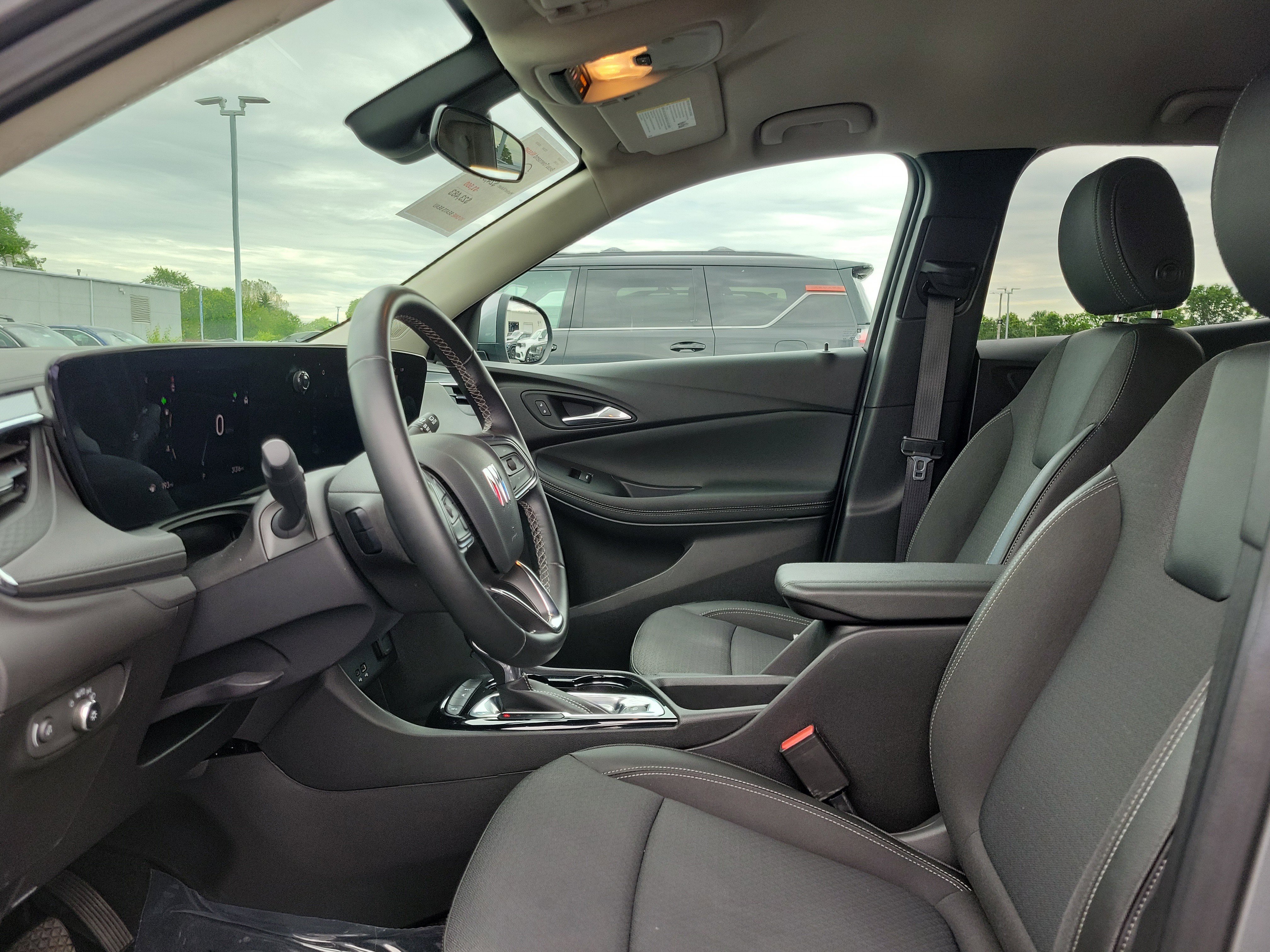 Used 2025 Buick Encore GX Preferred FWD image 15