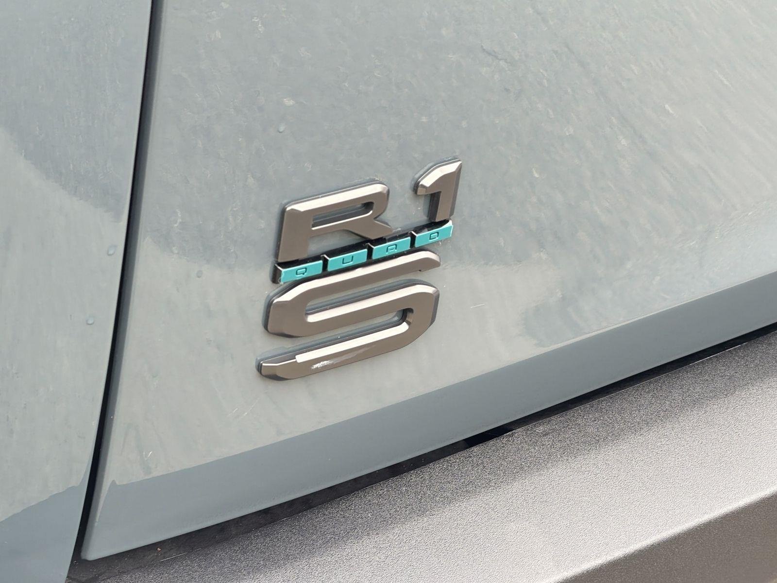 Used 2026 Rivian R1S Premium AWD/4WD image 30
