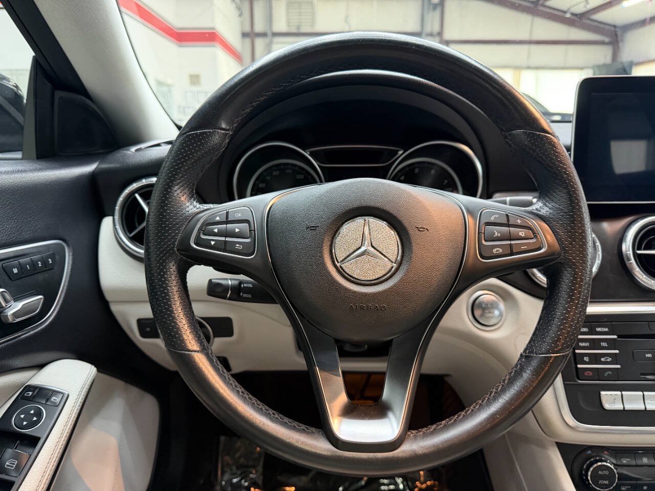 Used 2019 Mercedes-Benz CLA 250 4MATIC image 22