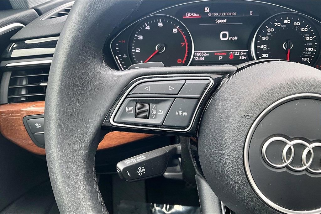 Used 2023 Audi A4 2.0T Premium image 11