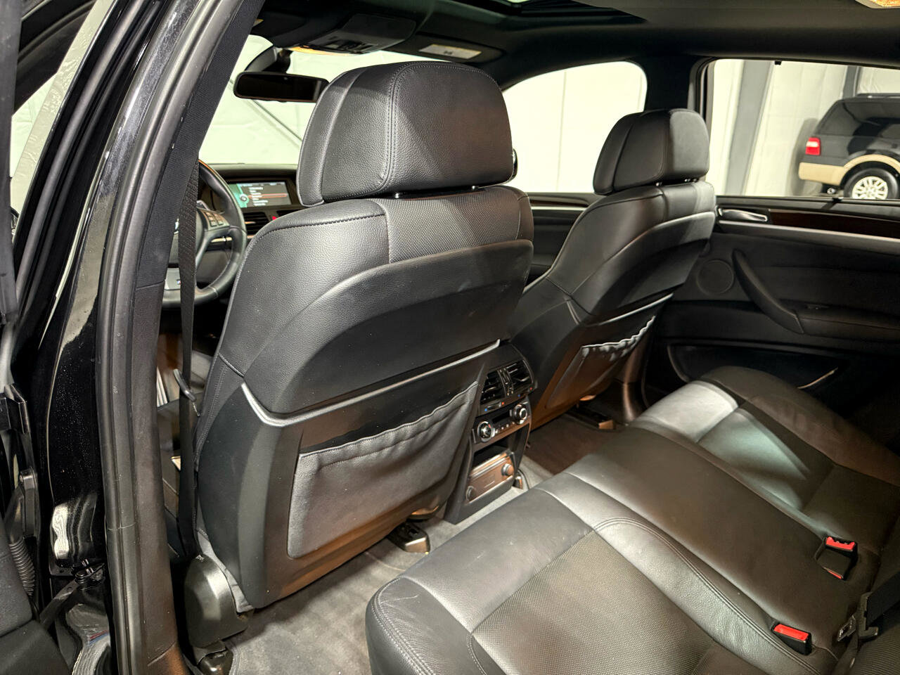 Used 2013 BMW X6 xDrive50i image 33