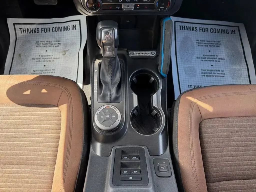 Used 2022 Ford Bronco Outer Banks AWD/4WD image 25