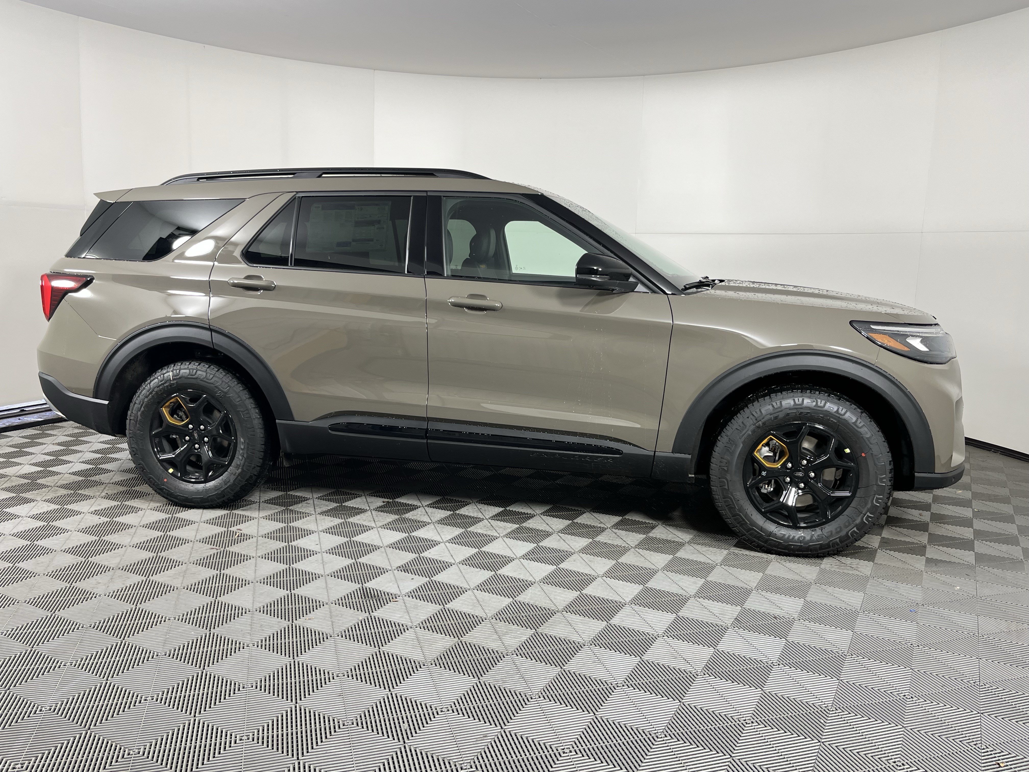 New 2026 Ford Explorer Tremor w/ Tremor Ultimate Package AWD/4WD image 6