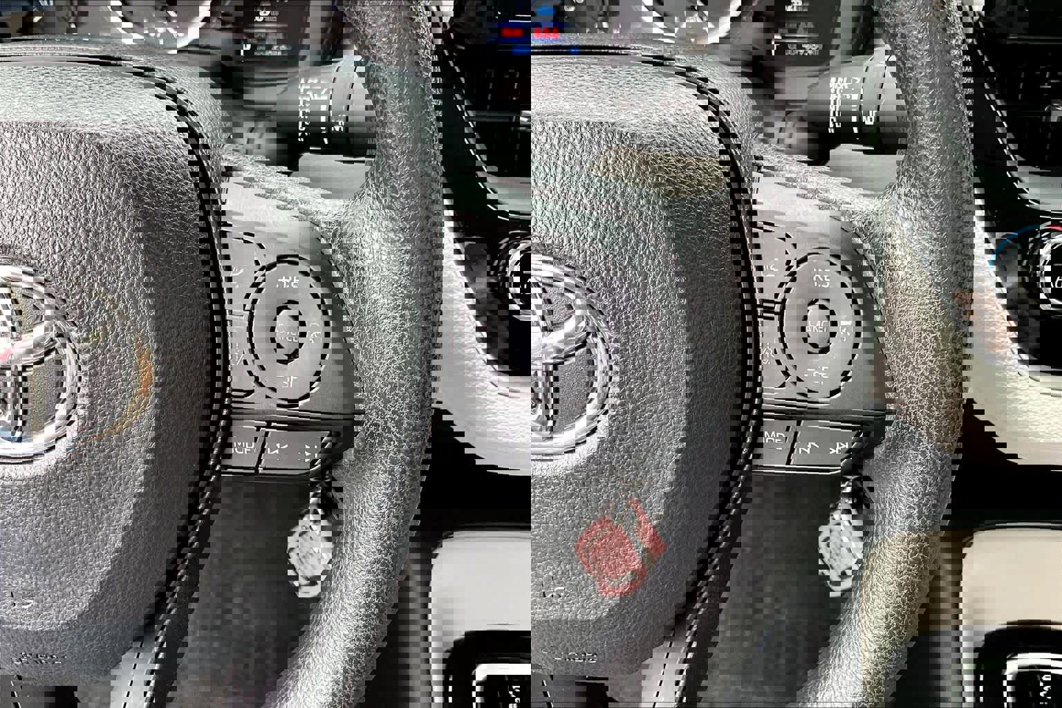 Certified 2021 Toyota Corolla LE image 24